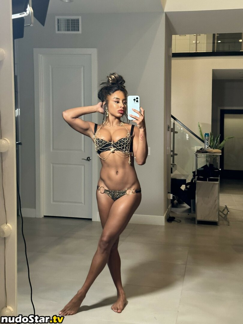 Qimmah Russo / qflex_4life / qimmahrusso Nude OnlyFans Leaked Photo #1064