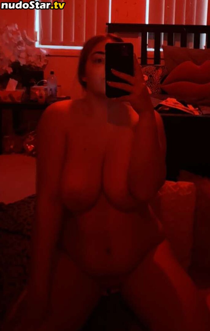Queen H / queenhh / the.queen.h Nude OnlyFans Leaked Photo #3