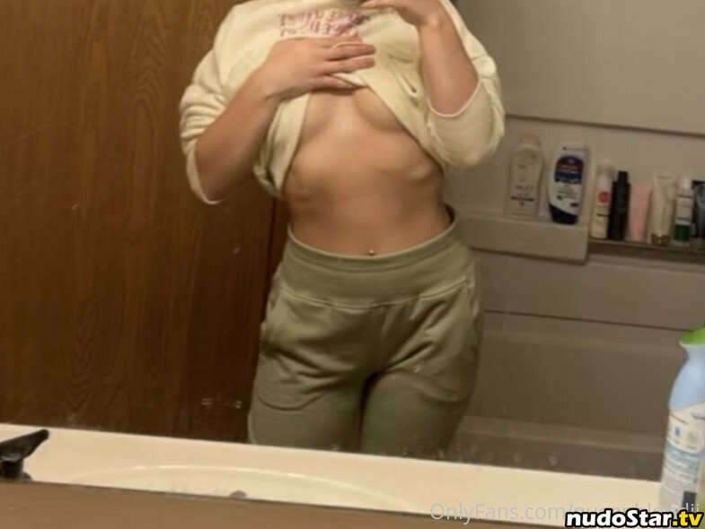 Move_Small / Queenblondii Nude OnlyFans Leaked Photo #14