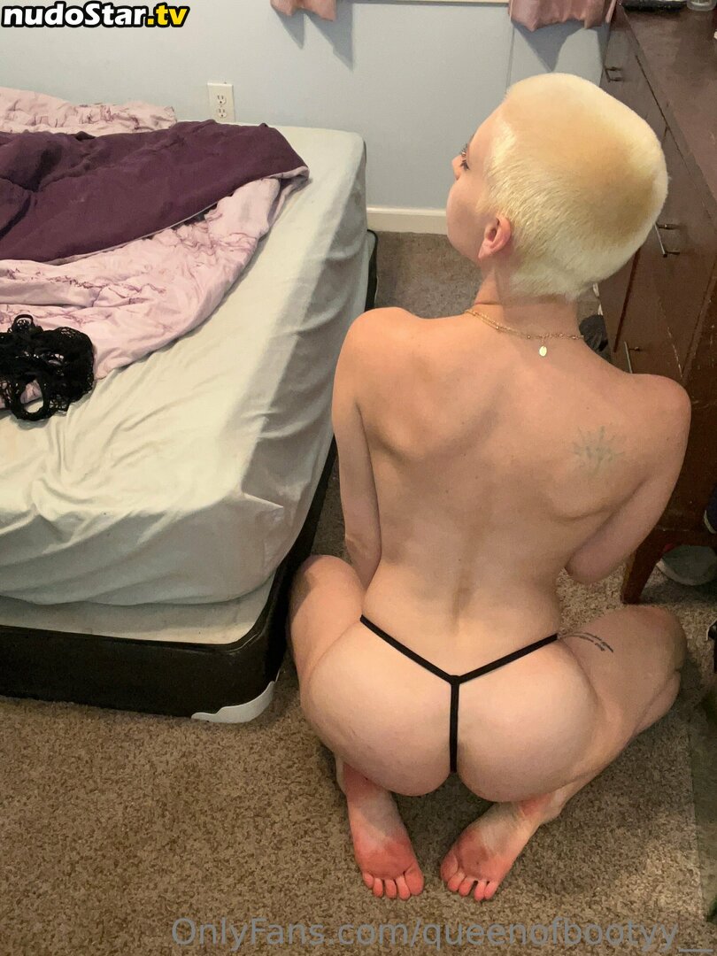 queenofbootyy__ Nude OnlyFans Leaked Photo #9