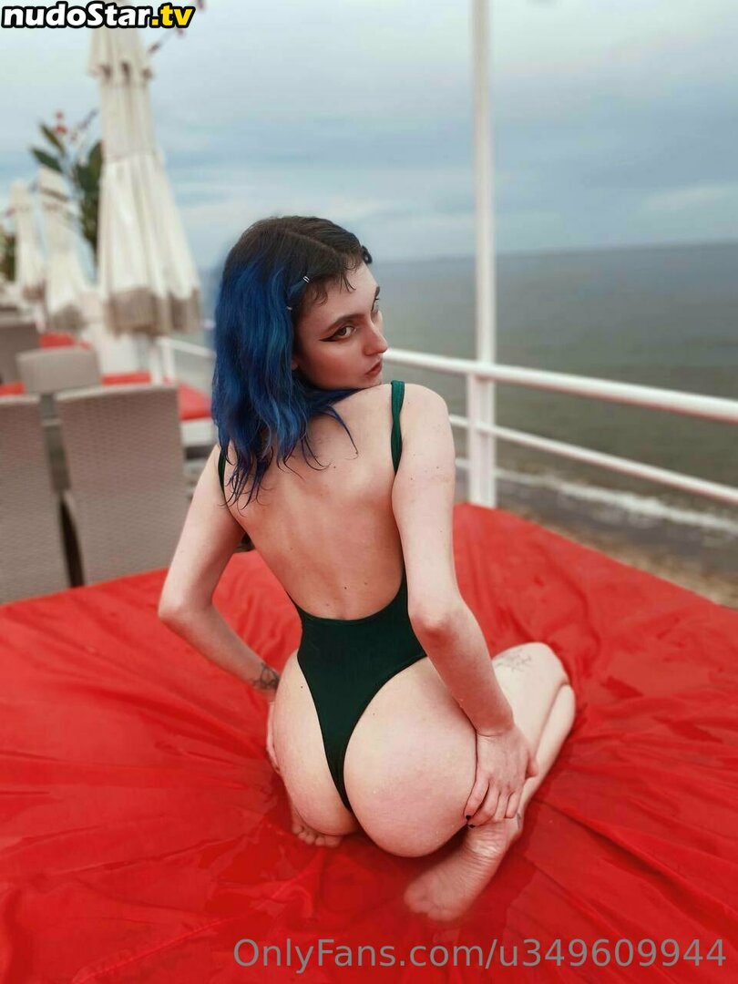 rainbowelsa Nude OnlyFans Leaked Photo #14