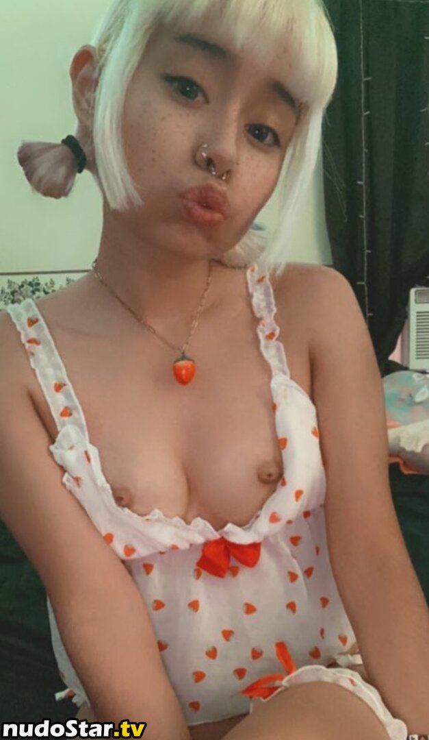 Raynebebe / chiqxxta / trill_t Nude OnlyFans Leaked Photo #5