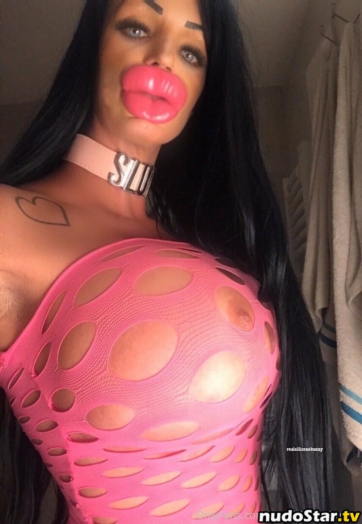 real_siliconebunny / realsilliconebunny Nude OnlyFans Leaked Photo #43