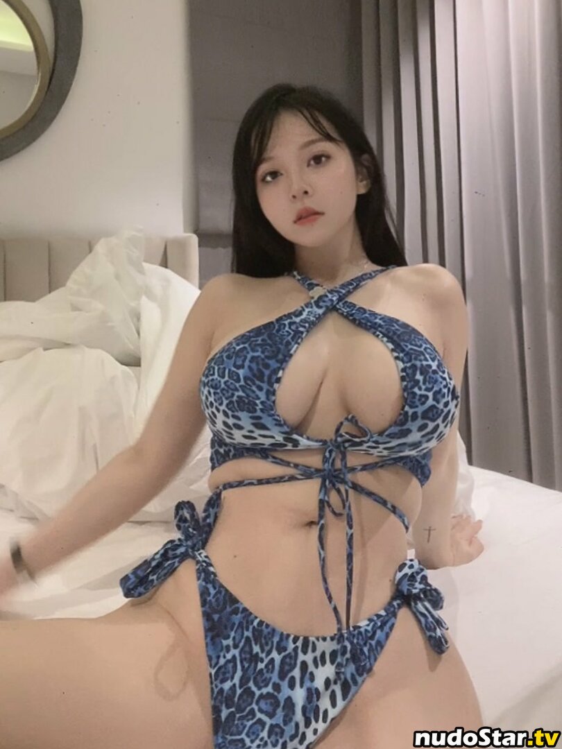 30zz.z / Mandi / real_xiangling_c / 香菱 Nude OnlyFans Leaked Photo #30