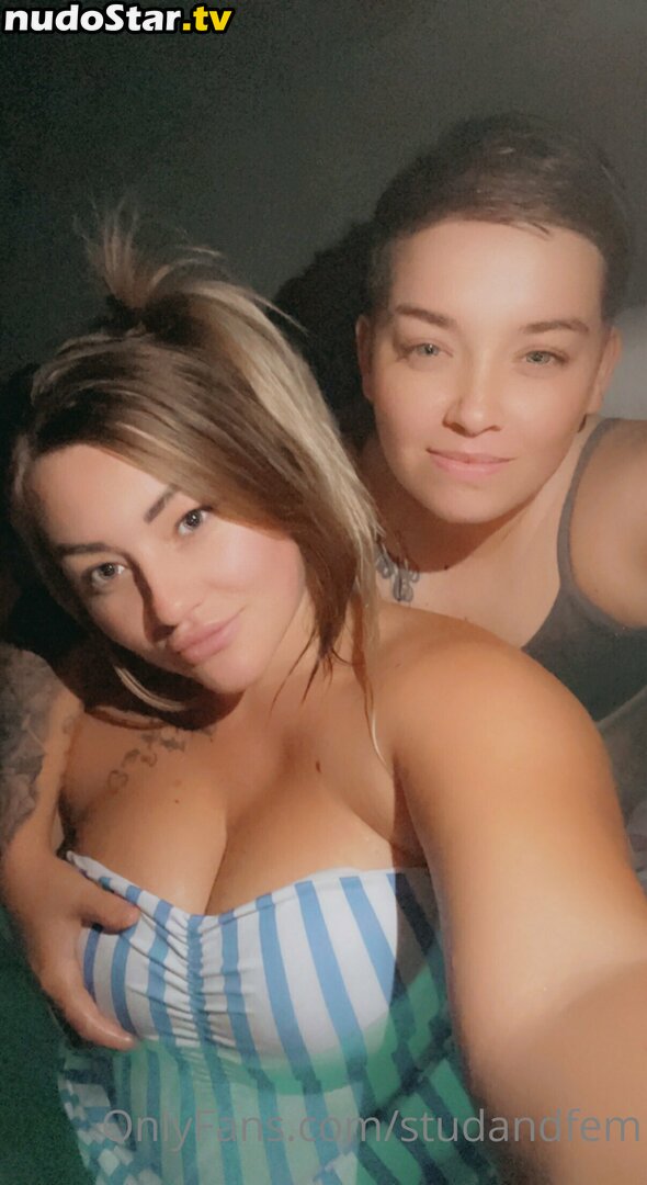 reallesbiansx / spooky_spice666 Nude OnlyFans Leaked Photo #33