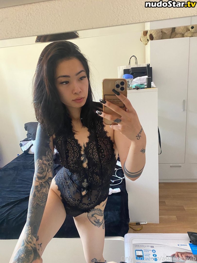 ducksarenice1212 / reallingxiaoyuuu Nude OnlyFans Leaked Photo #2