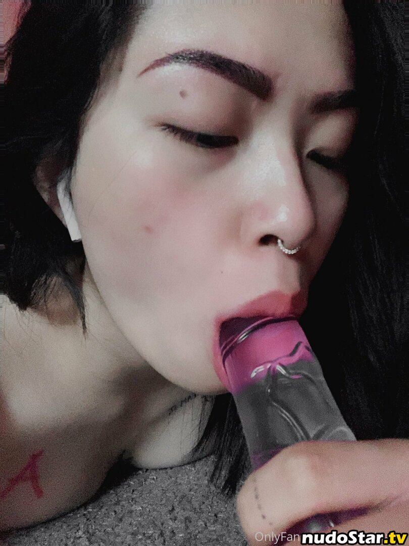 ducksarenice1212 / reallingxiaoyuuu Nude OnlyFans Leaked Photo #68