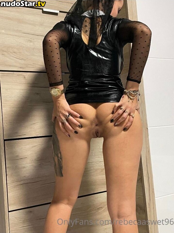 Rebecaaswet96 / rebeccasweet_ Nude OnlyFans Leaked Photo #10
