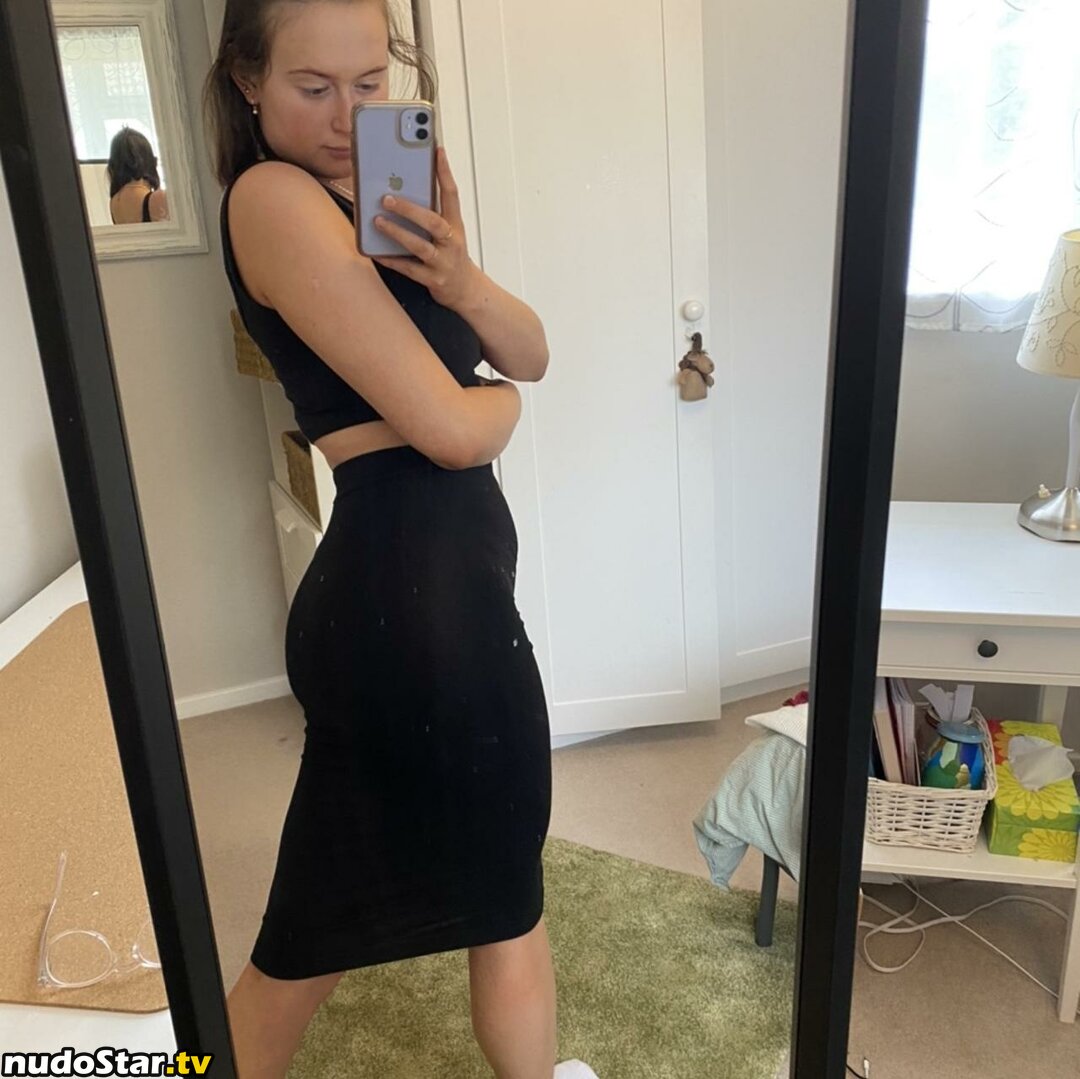 Regan Wiles / reaganmwiles Nude OnlyFans Leaked Photo #54