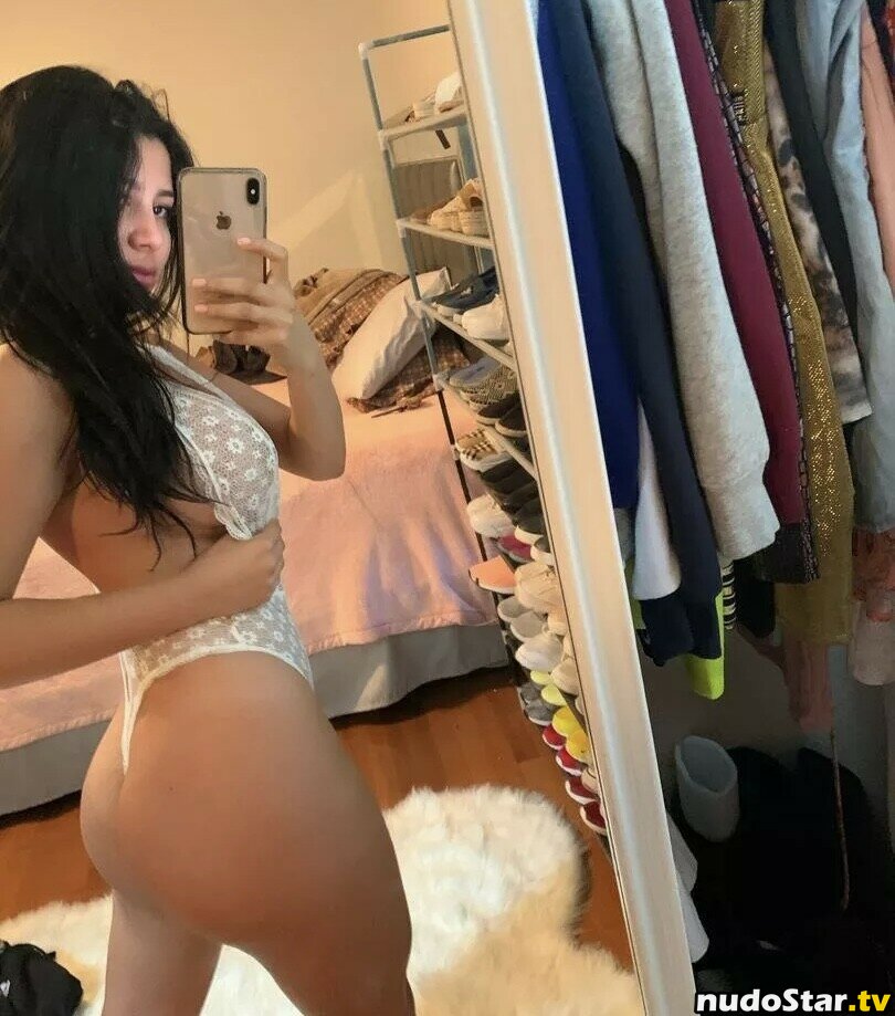 Reina Cosmo / reinacosmo / reinacosmofree Nude OnlyFans Leaked Photo #10