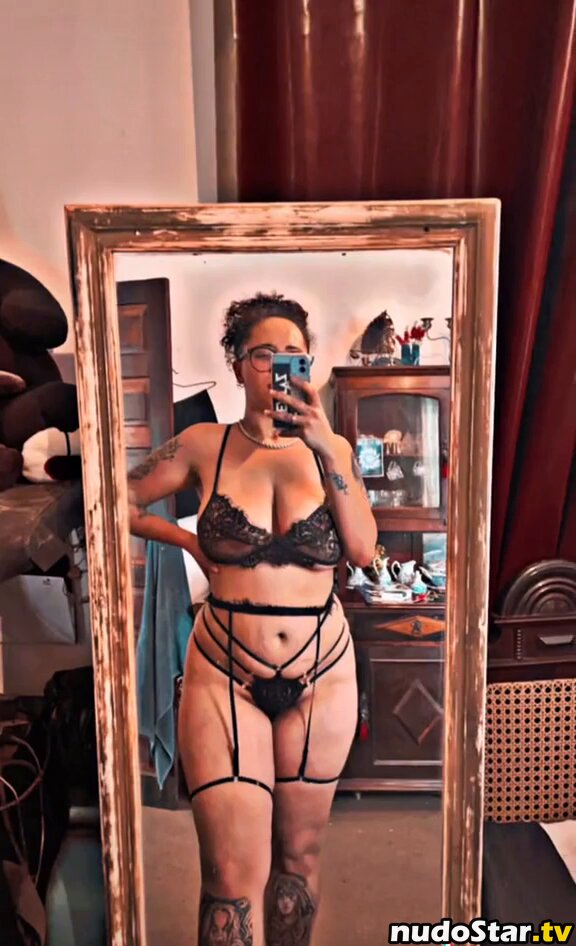 Renata Maria / _nahemah13 / renatababy / succubus13 Nude OnlyFans Leaked Photo #13