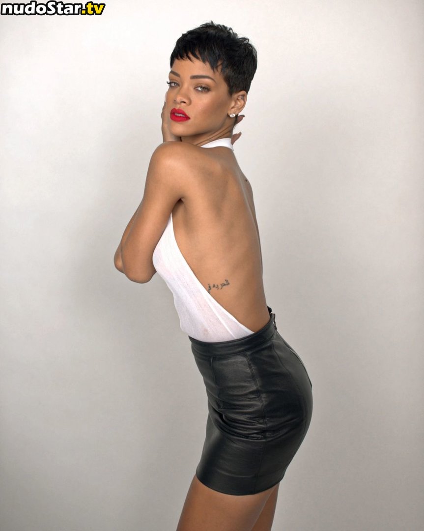 Rihanna / badgalriri Nude OnlyFans Leaked Photo #9