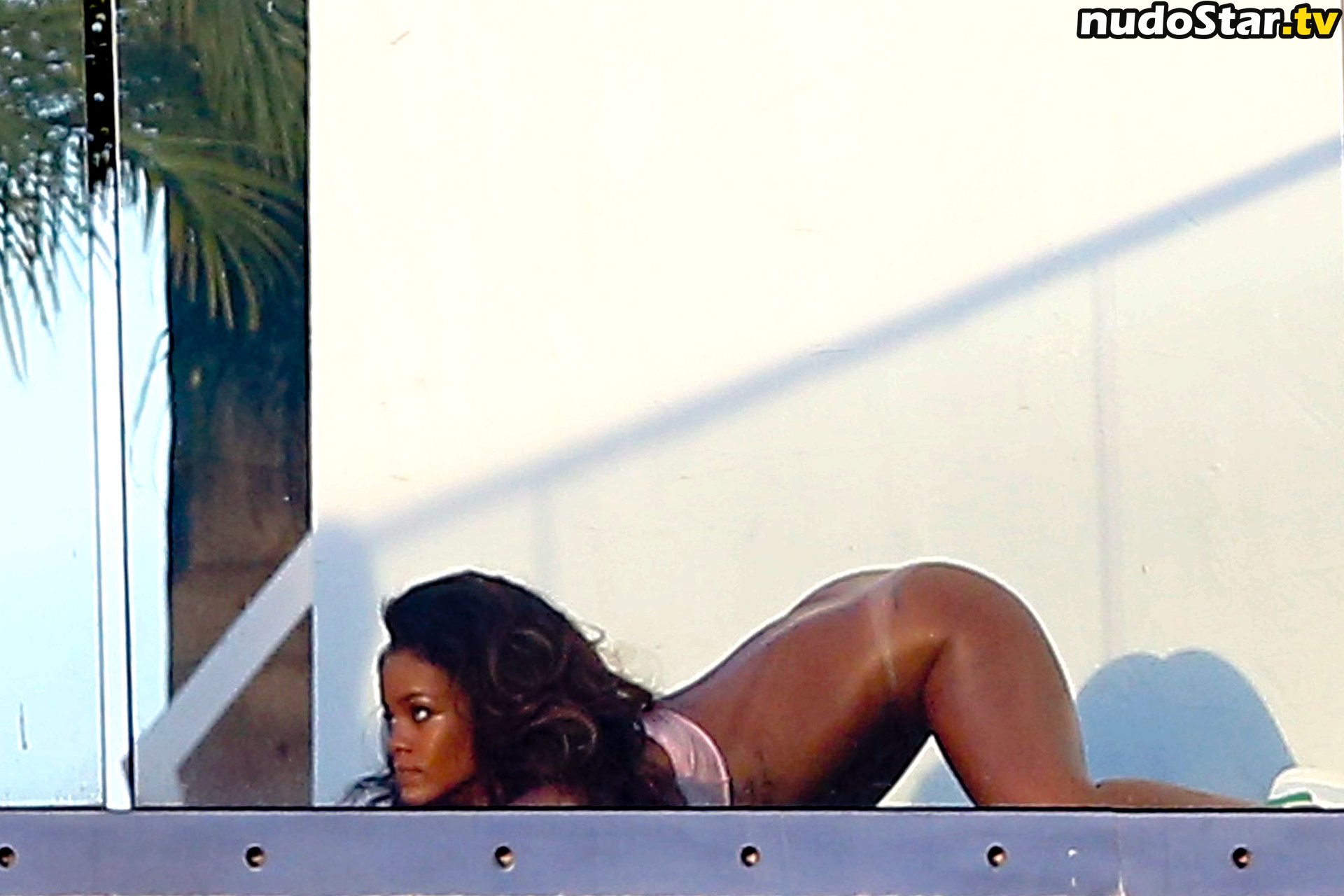 Rihanna / badgalriri Nude OnlyFans Leaked Photo #64