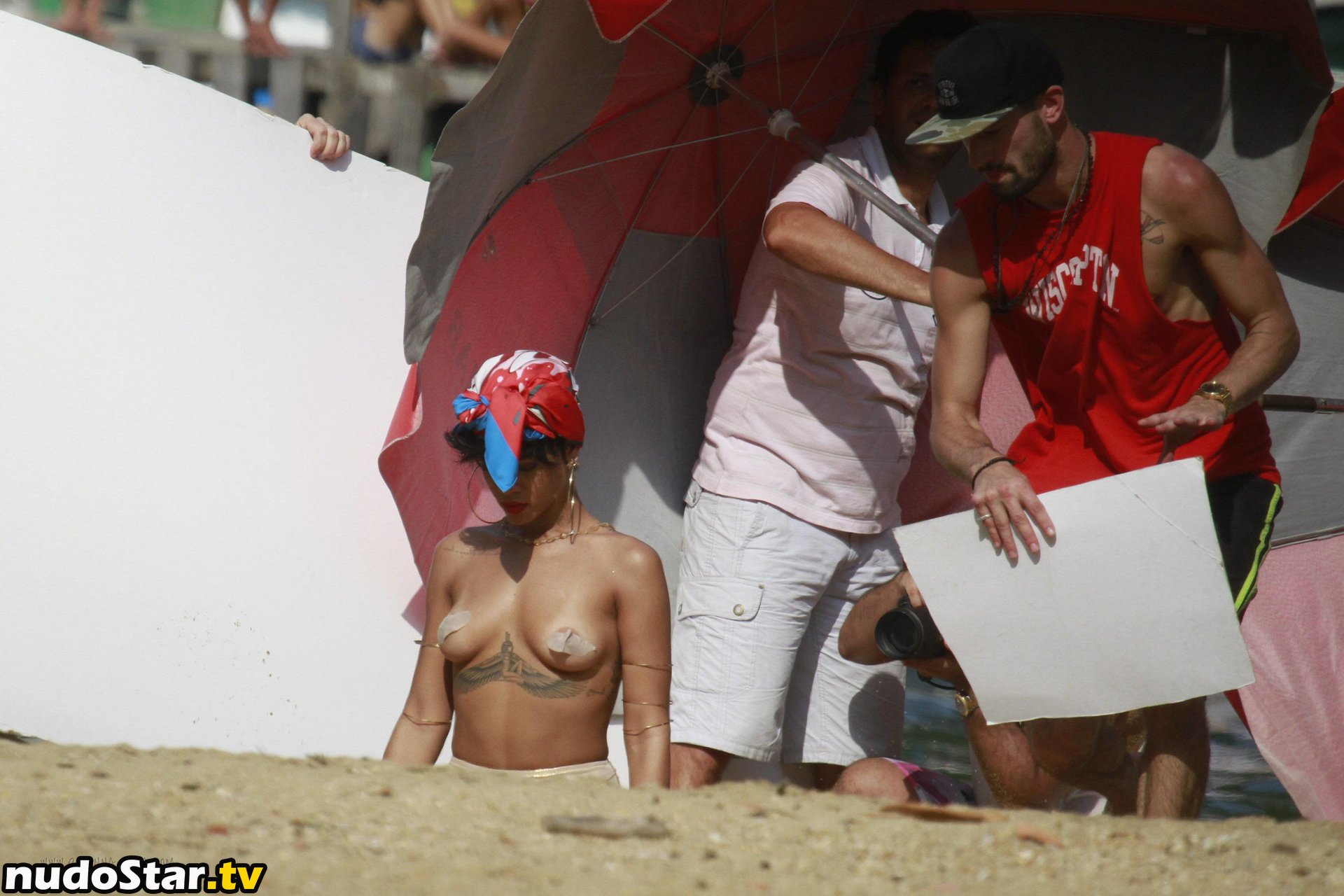 Rihanna / badgalriri Nude OnlyFans Leaked Photo #106