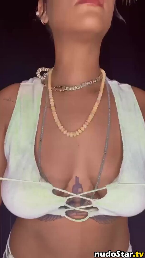 Rihanna / badgalriri Nude OnlyFans Leaked Photo #459