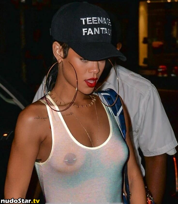Rihanna / badgalriri Nude OnlyFans Leaked Photo #490