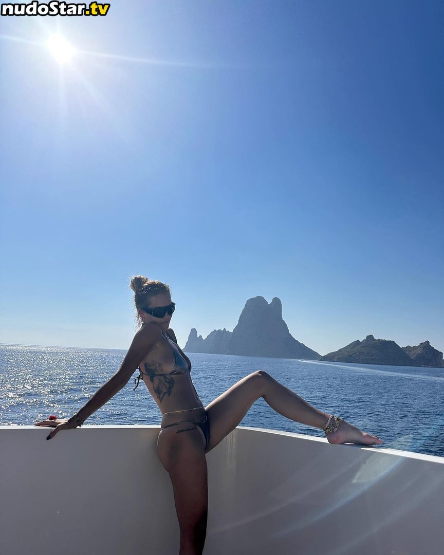 Rita Ora / RitaOra Nude OnlyFans Leaked Photo #157