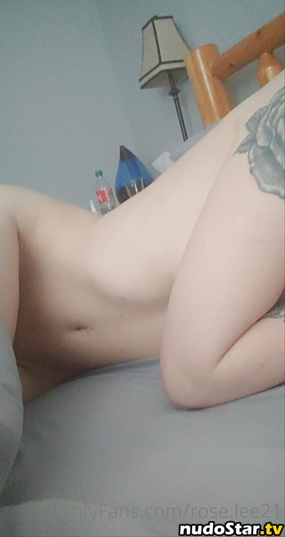 rose.lee21 Nude OnlyFans Leaked Photo #16