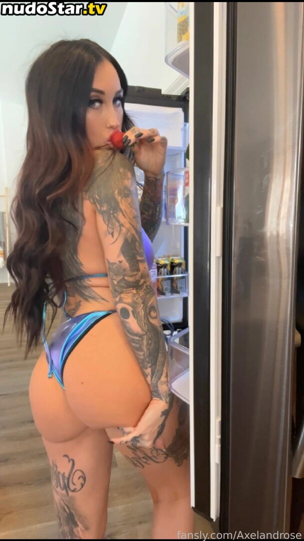 rosechevelle / rosechevellex Nude OnlyFans Leaked Photo #271