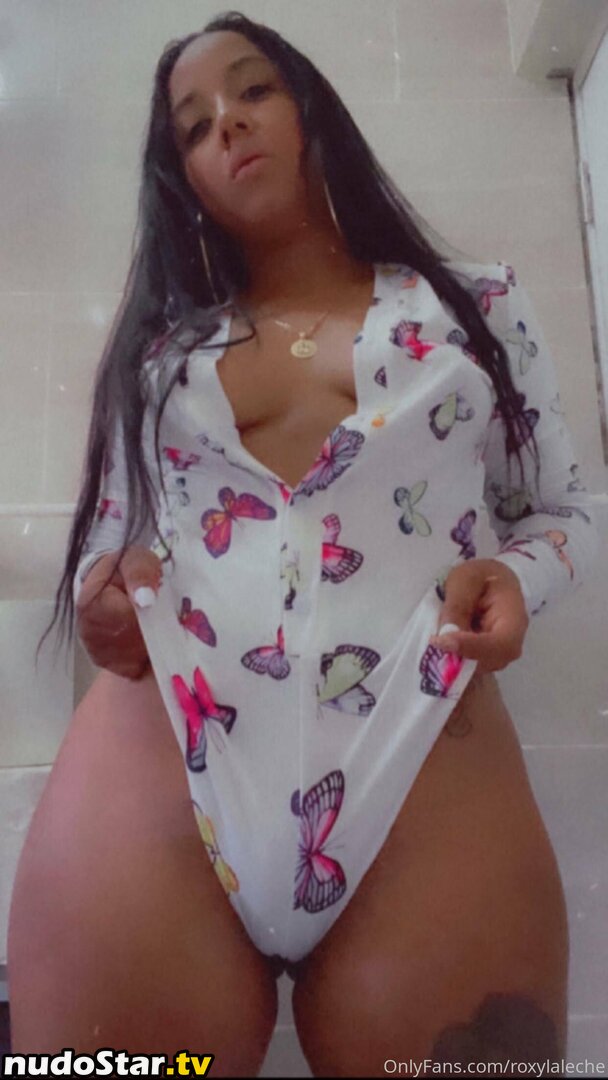 rosylaleche / roxylaleche Nude OnlyFans Leaked Photo #1