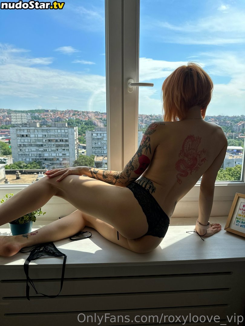 mayberoxy / roxyloove_vip Nude OnlyFans Leaked Photo #63