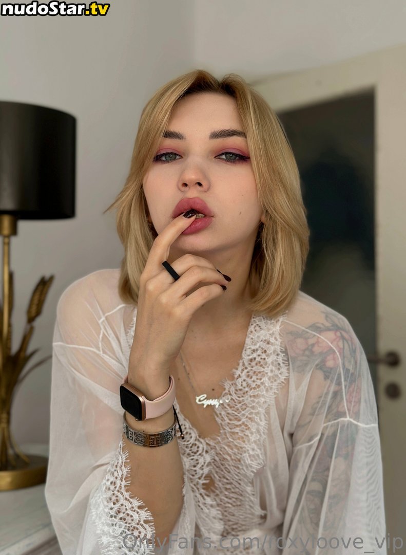 mayberoxy / roxyloove_vip Nude OnlyFans Leaked Photo #75