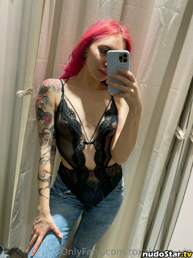 mayberoxy / roxyloove_vip Nude OnlyFans Leaked Photo #420