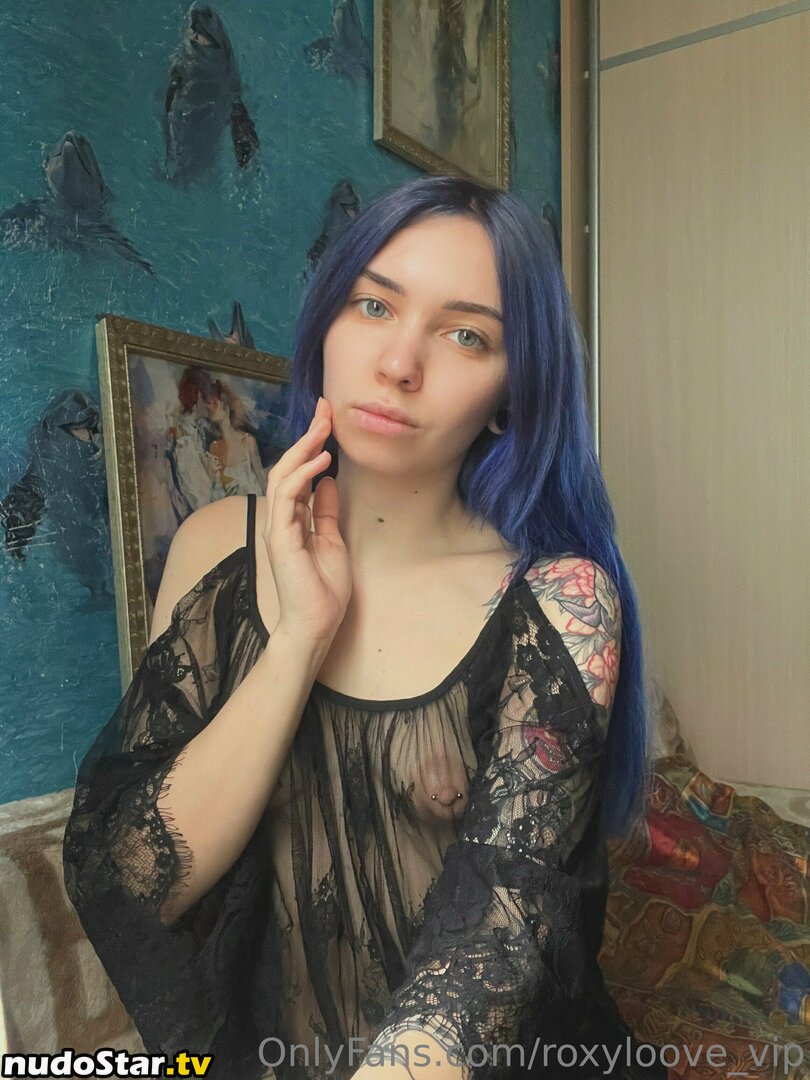 mayberoxy / roxyloove_vip Nude OnlyFans Leaked Photo #445