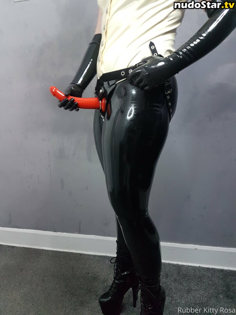 rubber_kitty_rosa Nude OnlyFans Leaked Photo #1