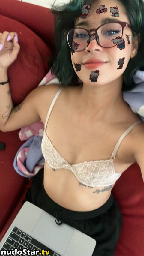 Sailor Gwen / s.gwen_ Nude OnlyFans Leaked Photo #44
