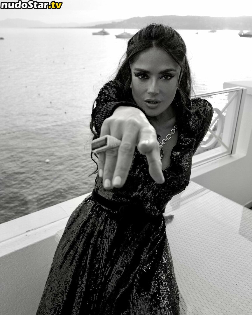 Salma Hayek / salmahayek Nude OnlyFans Leaked Photo #500