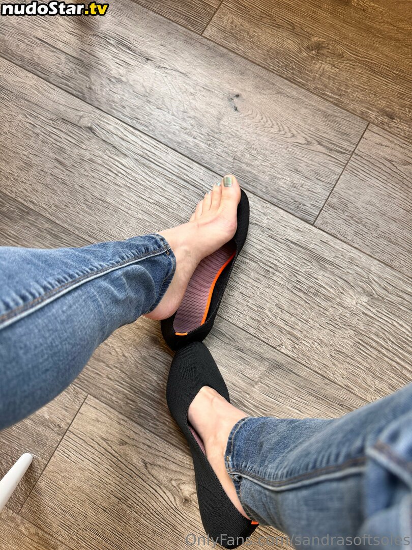 sandras.sole / sandrasoftsoles Nude OnlyFans Leaked Photo #2