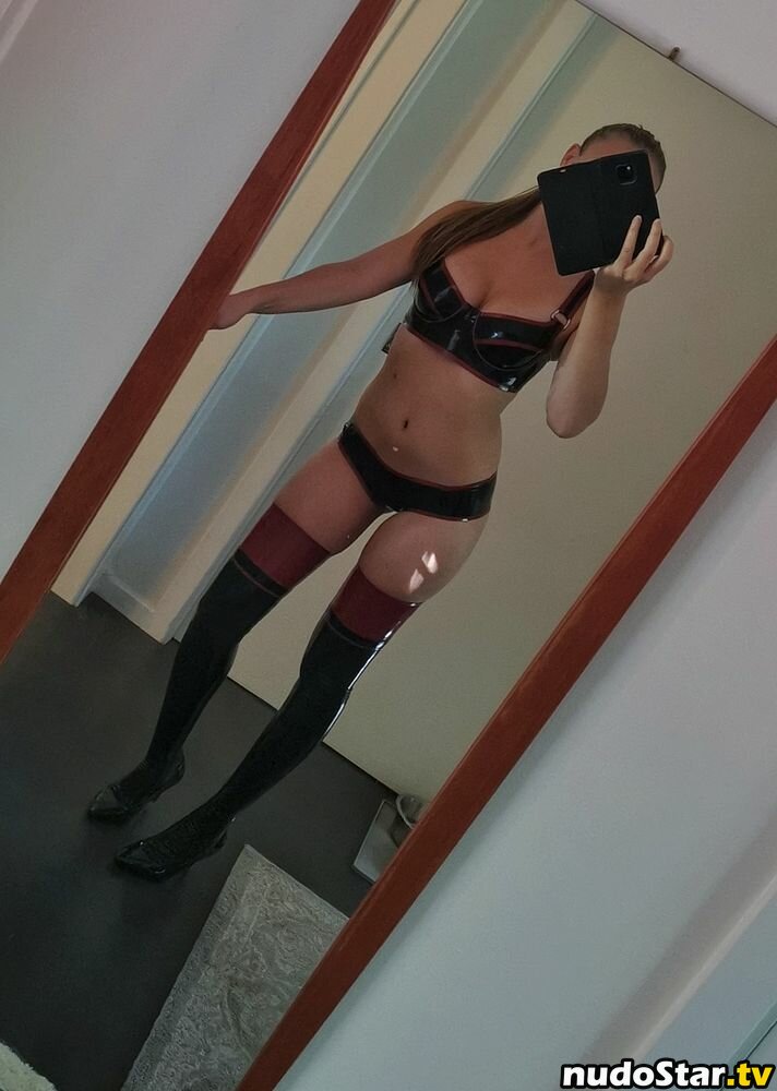 MissSanjolina / Sanjolina / petite_fetish Nude OnlyFans Leaked Photo #14
