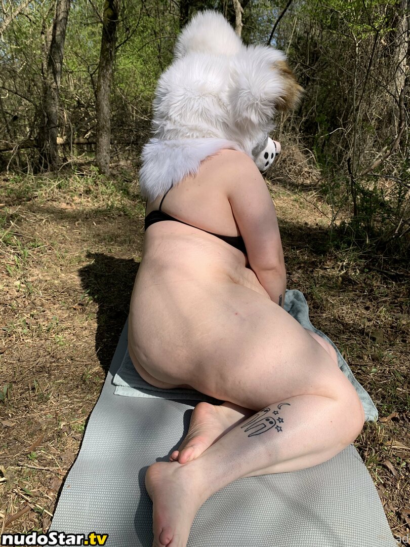 saoirsemutt / therealpineapplefox Nude OnlyFans Leaked Photo #32