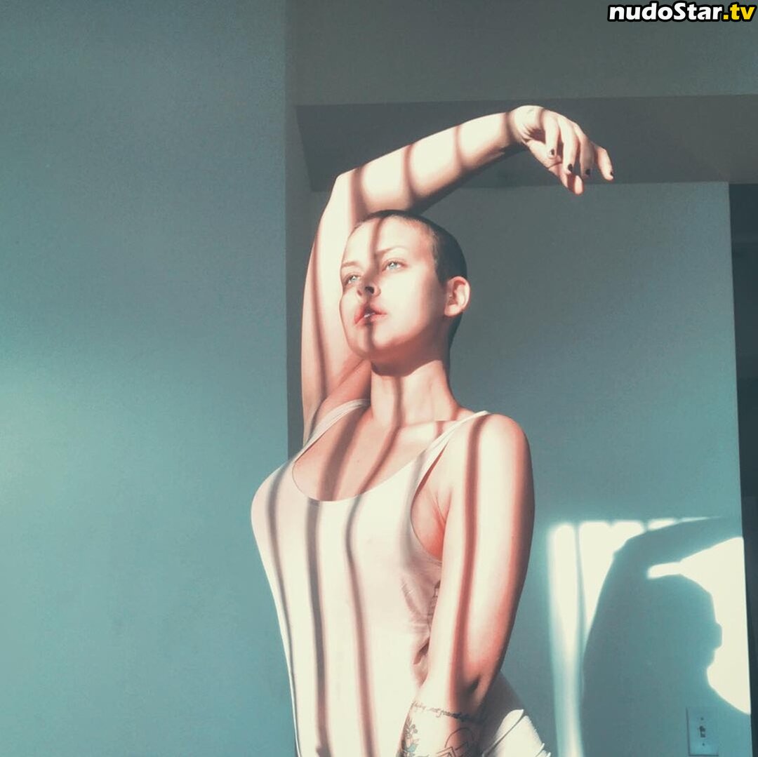 Sara Forsberg / helloimSAARA / sara4sberg Nude OnlyFans Leaked Photo #8