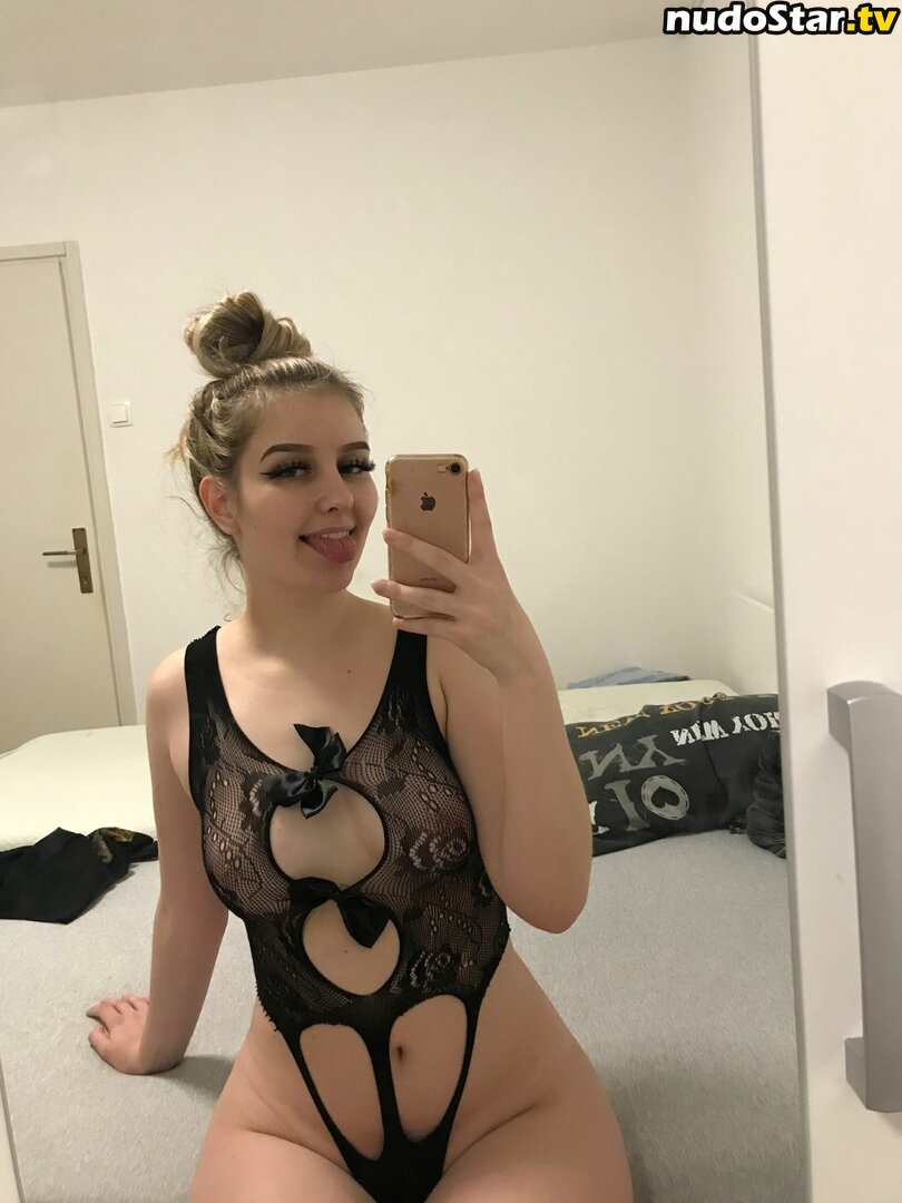 Sarah_Secret / sarah_secretx Nude OnlyFans Leaked Photo #7