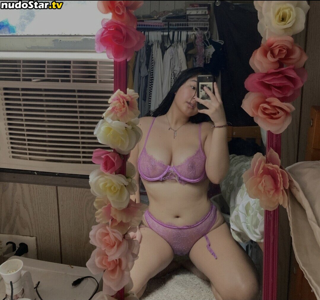 Sarahkhang / cwjcox / sarah.khang Nude OnlyFans Leaked Photo #2