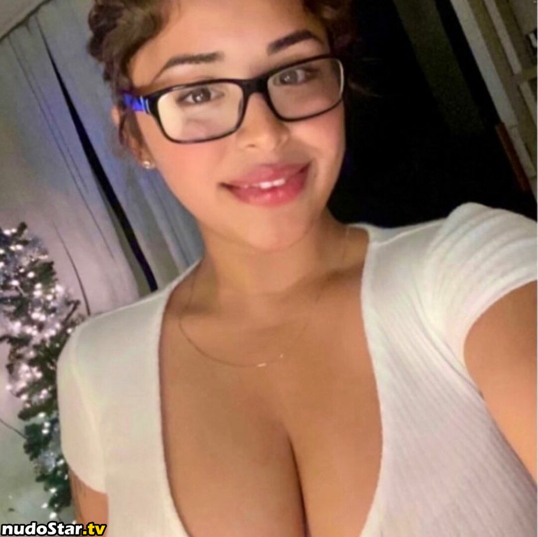 Sarai Fonseca / saraifall_xoxo / saraiii_fon777 Nude OnlyFans Leaked Photo #7