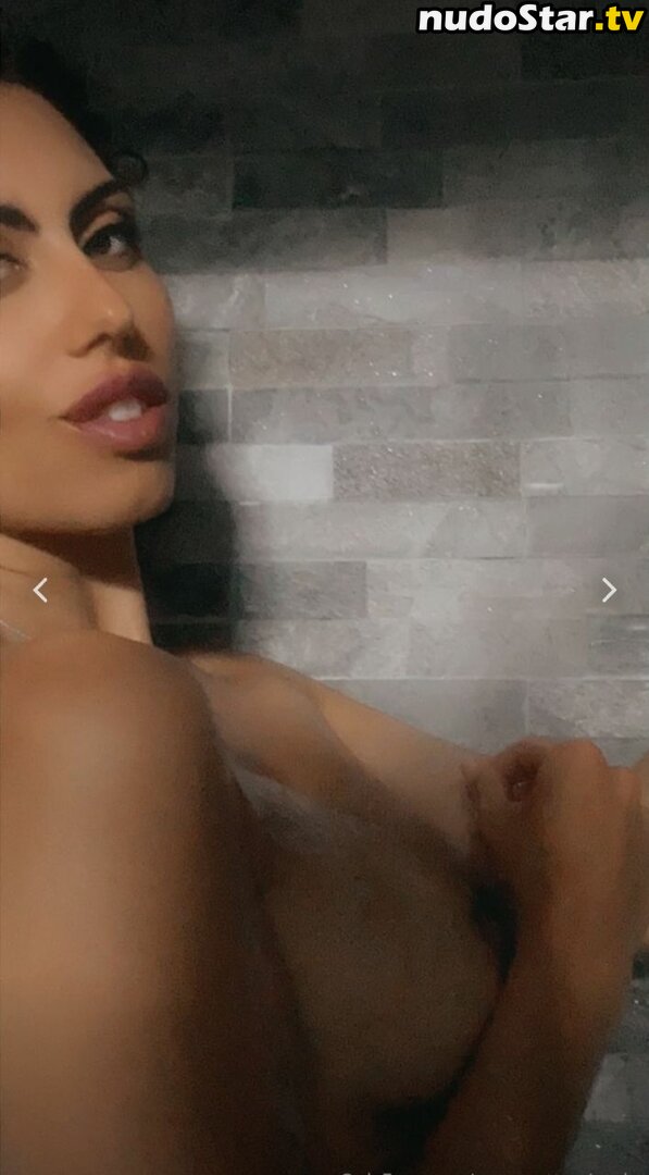 saraquattrociocche Nude OnlyFans Leaked Photo #13