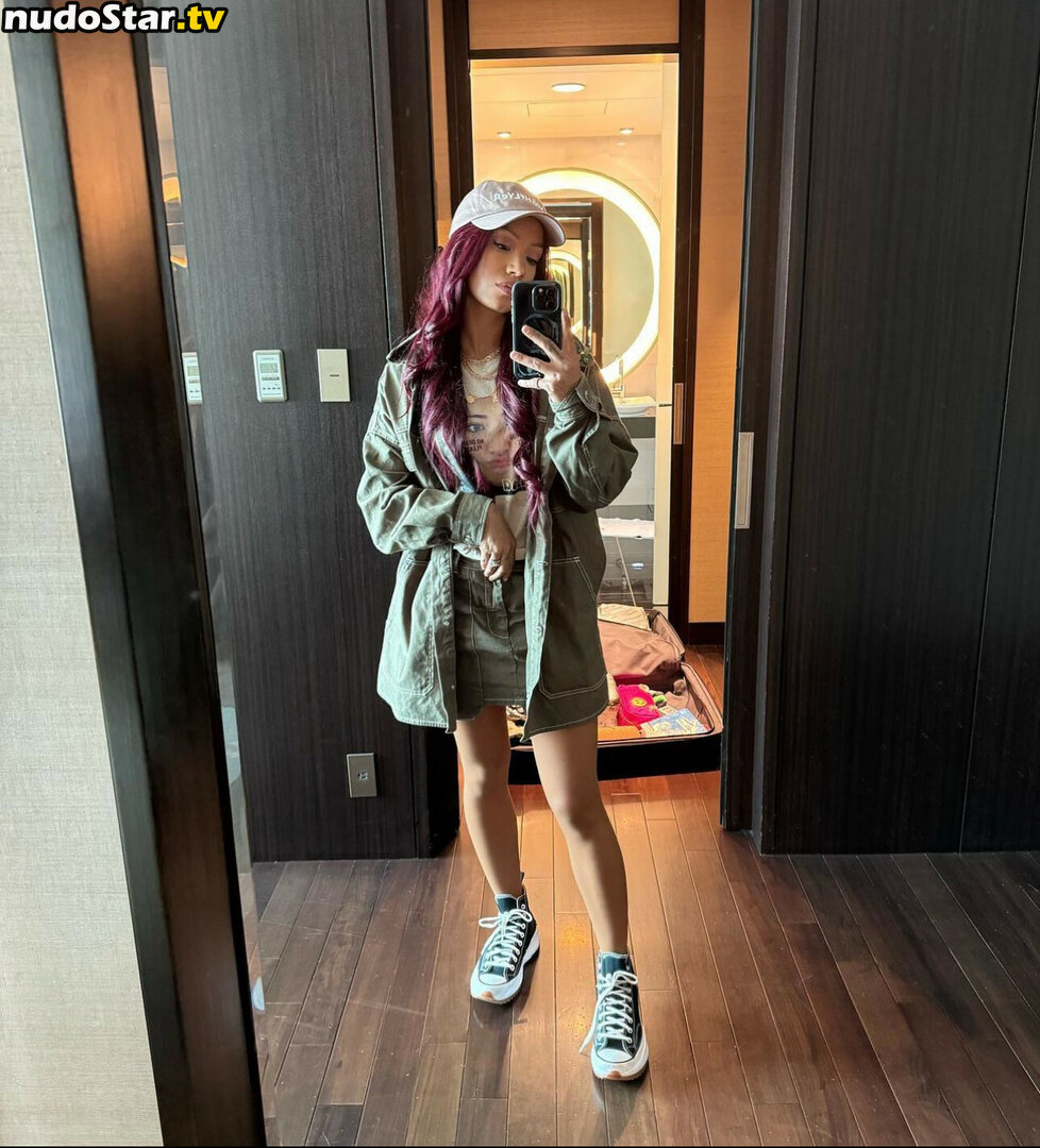 Sasha Banks / soxysasha / themercedesvarnado Nude OnlyFans Leaked Photo #469