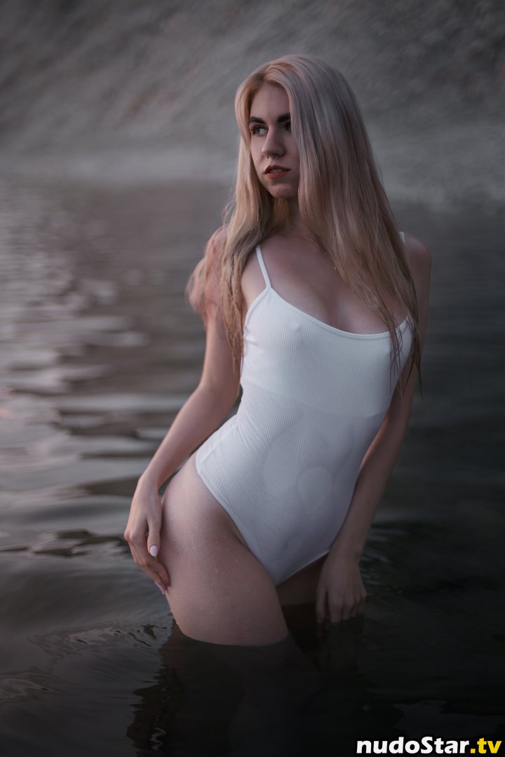 Alisa Bulgakova / Sasha Dias / desertroses19 / sashadias.cosplay Nude OnlyFans Leaked Photo #19