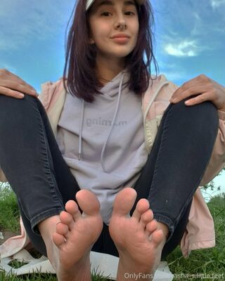 sasha_s.little.feet