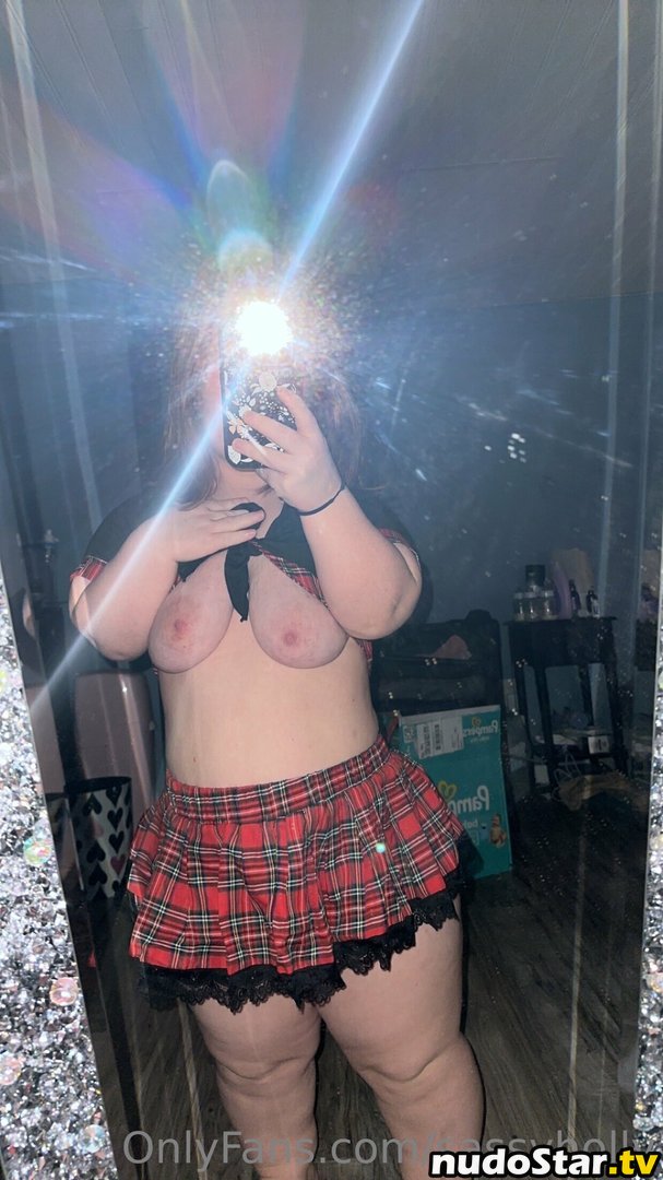 Sassyholly Nude OnlyFans Leaked Photo #4