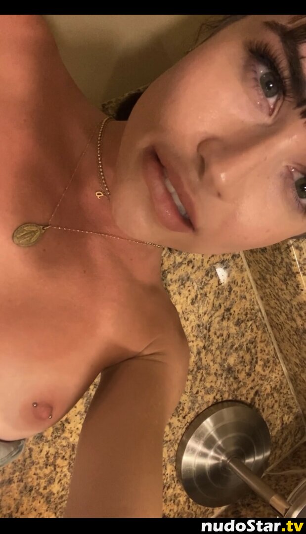 Savina Steele / savinasteele / stsabinasteele Nude OnlyFans Leaked Photo #24