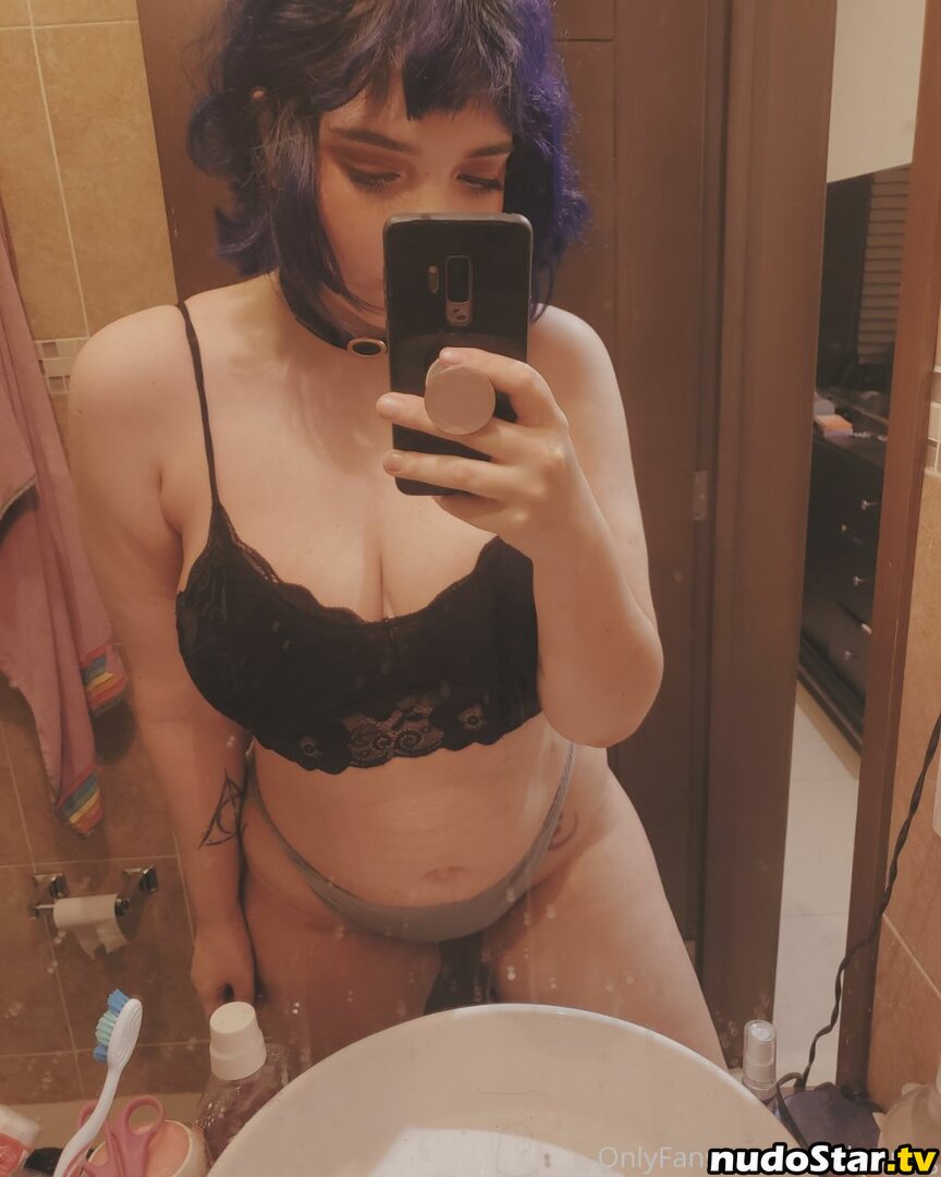 ScarlettPNG Nude OnlyFans Leaked Photo #8