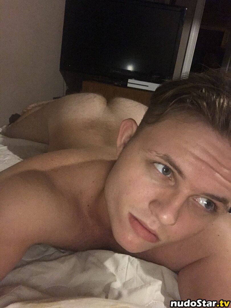 selfiejesus Nude OnlyFans Leaked Photo #34