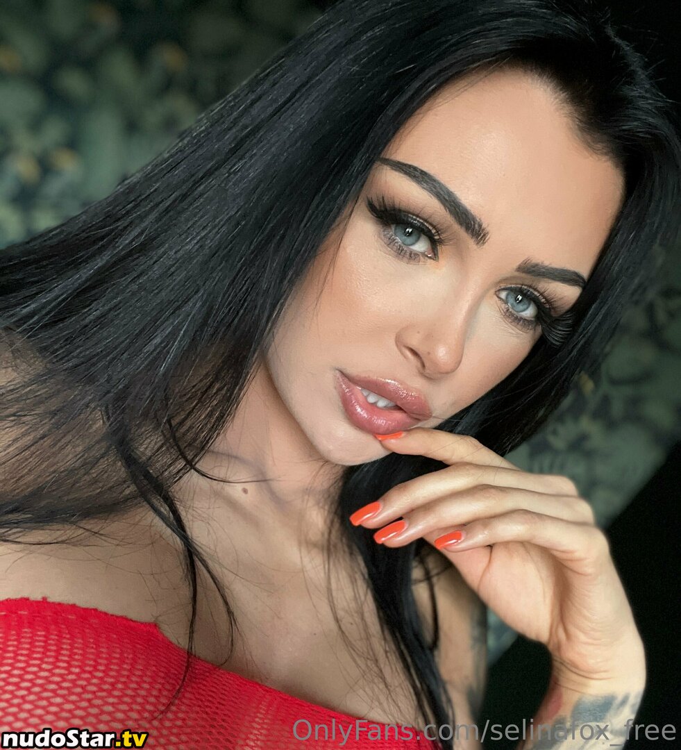 selinafox_free / selinafox_official Nude OnlyFans Leaked Photo #24