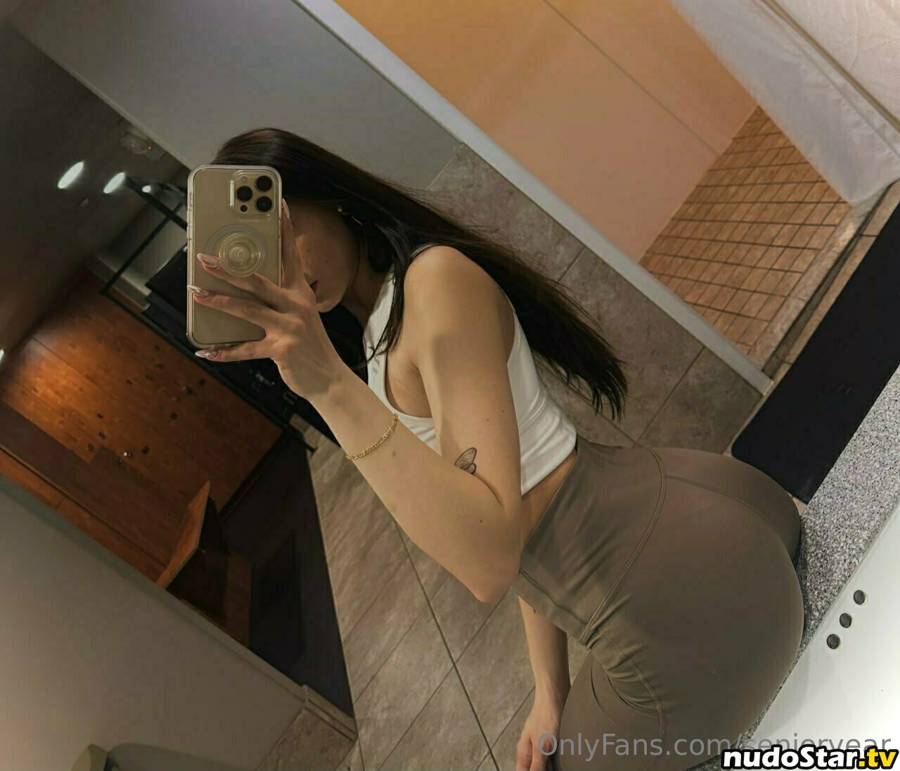 Alexis / senioryear / senioryearnetflix Nude OnlyFans Leaked Photo #420