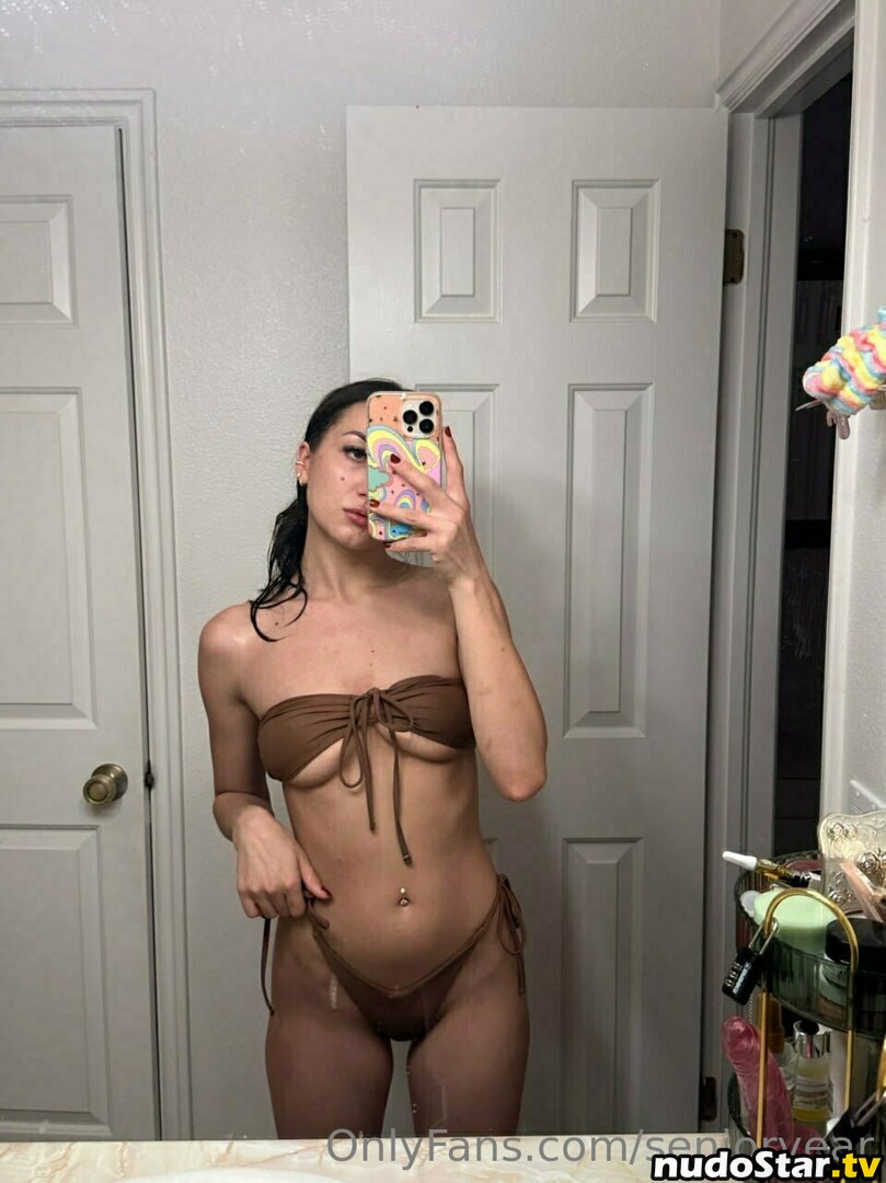 Alexis / senioryear / senioryearnetflix Nude OnlyFans Leaked Photo #633