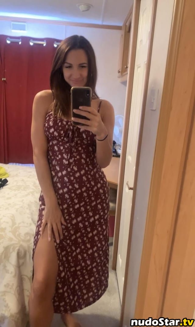 SexiestGilf / https: / sexiestbritishmommy / sexybritishmommy Nude OnlyFans Leaked Photo #3